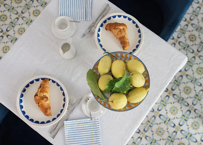 Residenza Amalphia 4*